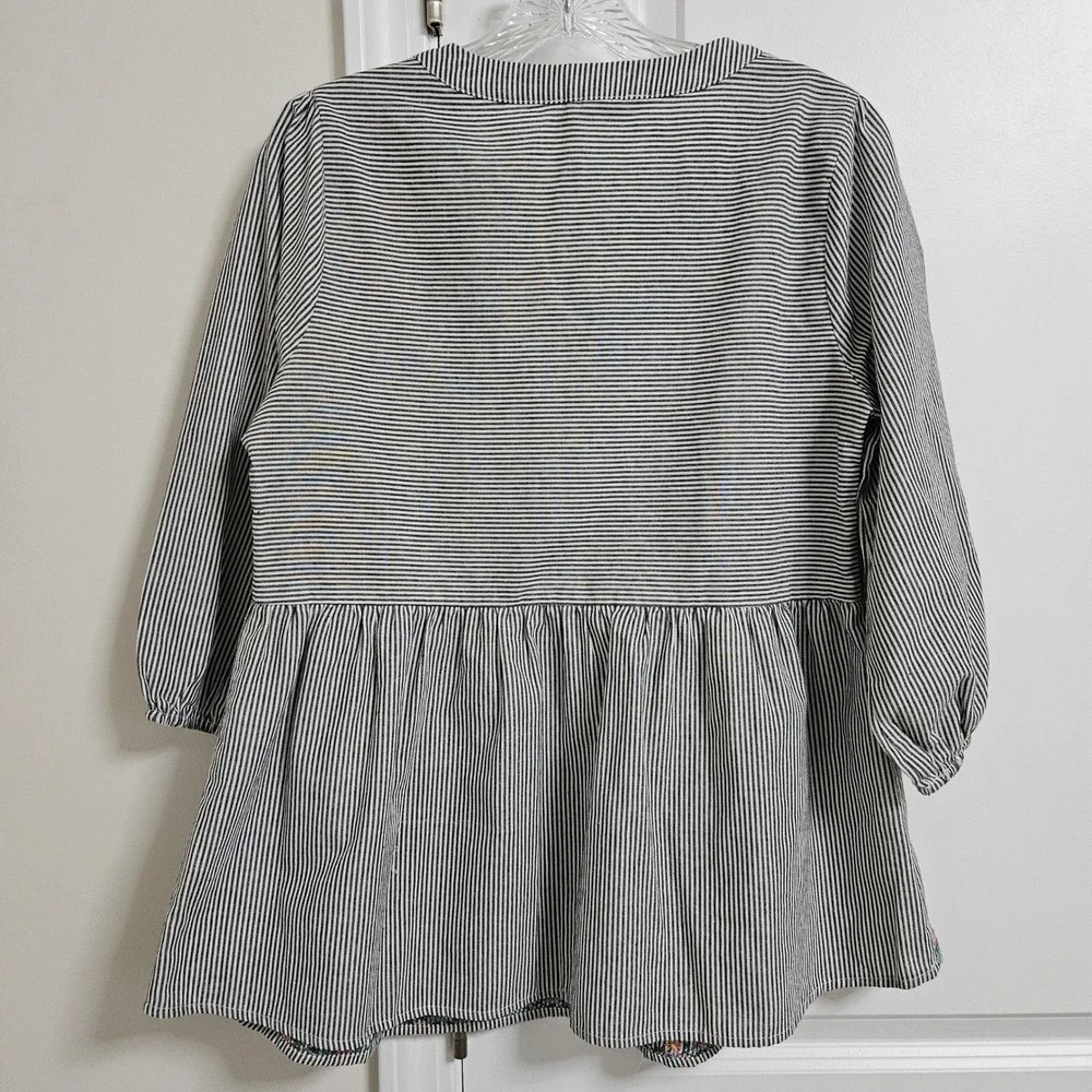 Savanna Jane Peplum Top Womens Small Black White Striped Floral Embroidered Boho - Picture 9 of 9